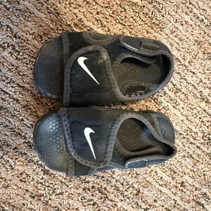 Nike Kids Black Sandals with White Swoosh